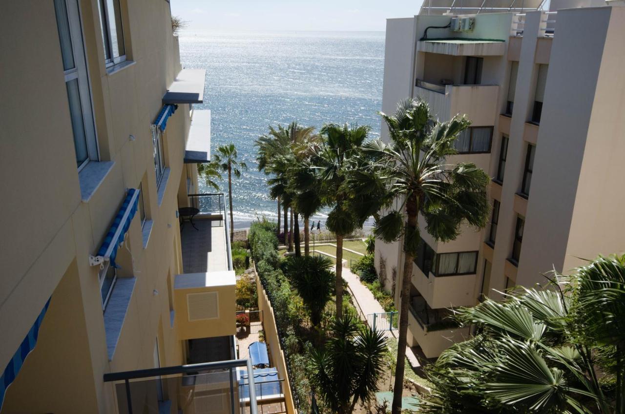 El Coral Apartment - First Beach Line Estepona Exterior foto